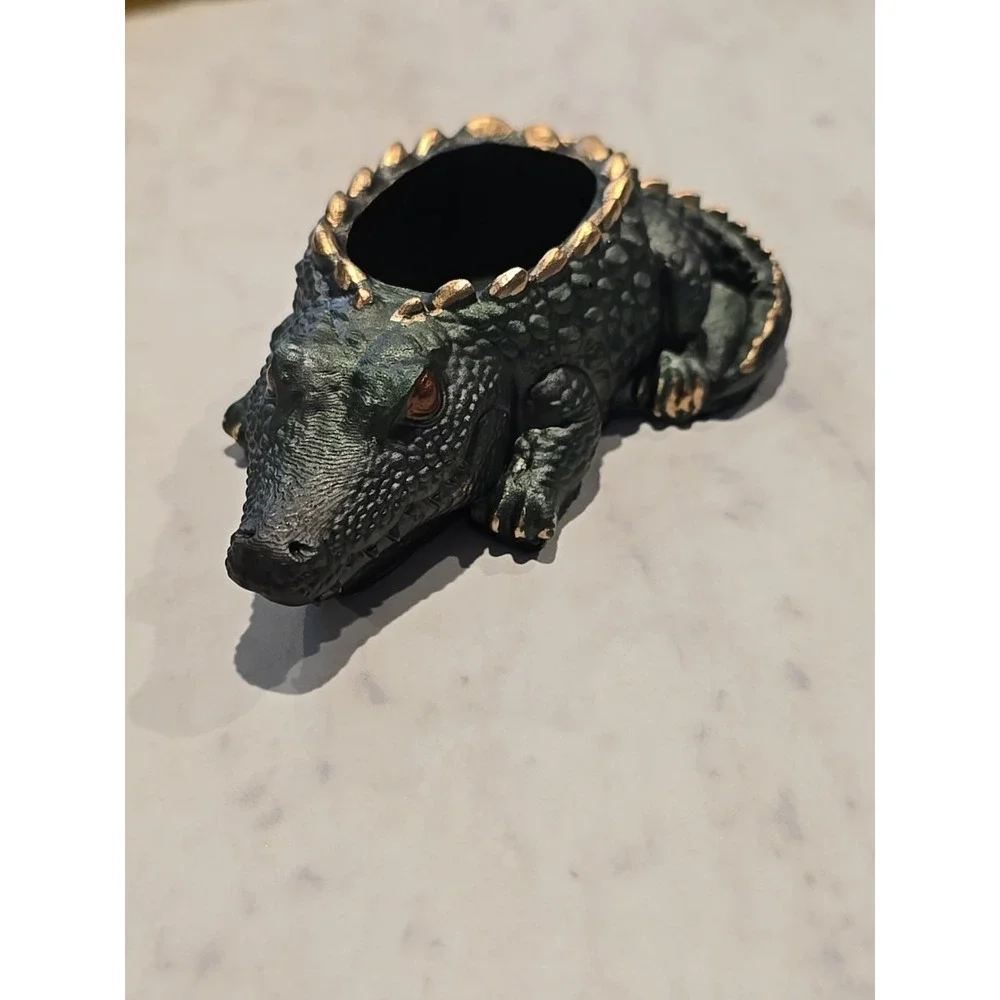 Resin Handmade Crocodile Green Gold Trinket‎ Decoration Gift. 620